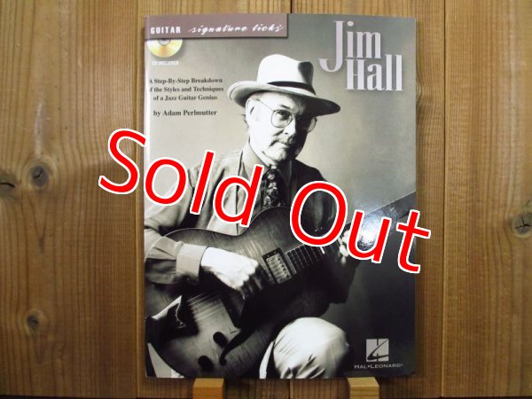 画像1: Jim Hall / Guitar Signature Licks：CD付 (1)