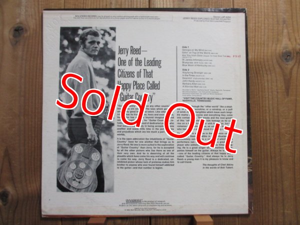 画像2: Jerry Reed / Explores Guitar Country (2)