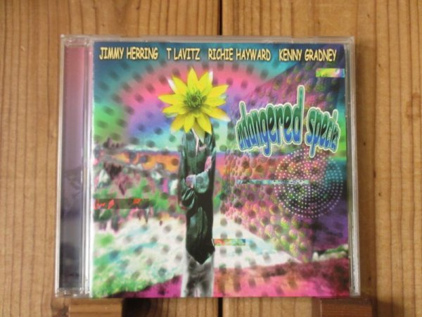 画像1: Jimmy Herring, T Lavitz, Richie Hayward, Kenny Gradney / Endangered Species (1)