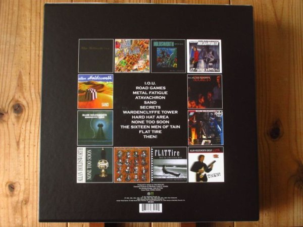 画像2: ６タイトルは初アナログ化！ 12枚組アナログBOX！■Allan Holdsworth / The Allan Holdsworth Solo Album Collection (2)