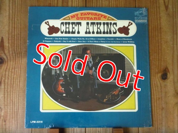 画像1: Chet Atkins / My Favorite Guitars (1)