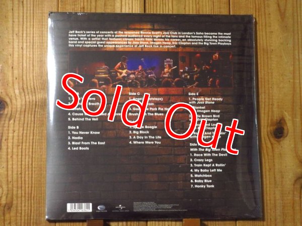 画像2: 未開封デッドストック！追加収録仕様３枚組アナログ盤が入荷！■Jeff Beck / Performing This Week...Live At Ronnie Scott's (2)