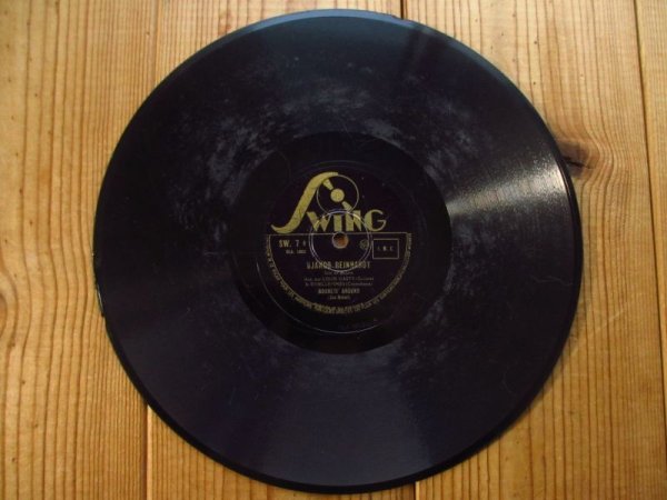 画像4:  Django Reinhardt / Saint-Louis Blues & Bouncin' Around (4)