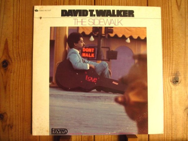 画像1: David T. Walker / The Sidewalk (1)