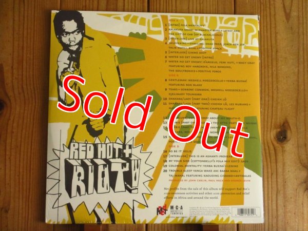 画像2: 未開封デッドストック！フェラクティの2002年トリビュート作！■V.A. (D'Angelo, Sade, Nile Rodgers, Macy Gray, Roy Hargrove, MeShell Ndegeocello, Archie Shepp, Common, etc.) / Red Hot + Riot (2)