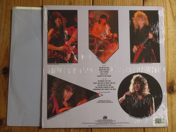 画像2: Ratt / Invasion Of Your Privacy (2)