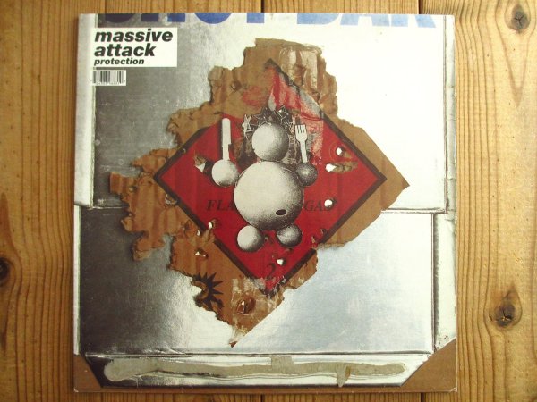 画像1: Massive Attack / Protection (1)