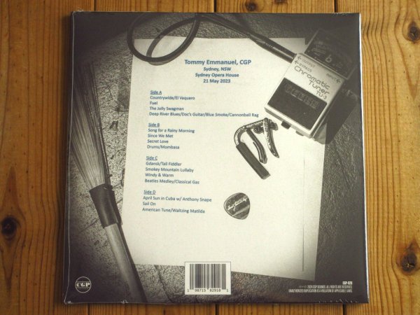 画像2: アコギの神トミーエマニュエルの最新ライブアルバムがアナログ盤で入荷！■Tommy Emmanuel ‎/ Live At The Sydney Opera House (2)