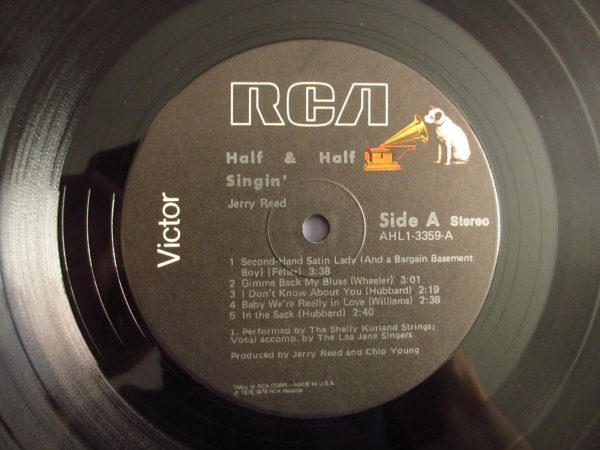 画像3: Jerry Reed / Half Singin' & Half Pickin' (3)