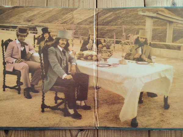 画像2: The Doobie Brothers / The Captain And Me  (2)