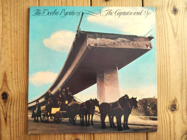 画像1: The Doobie Brothers / The Captain And Me  (1)