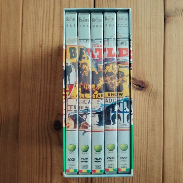 画像2: The Beatles / ザ・ビートルズ・アンソロジー（5枚組DVD BOX） (2)