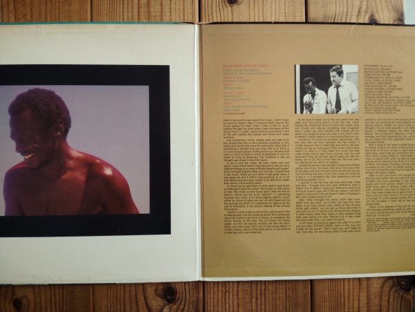 画像2: Miles Davis / Bitches Brew (2)