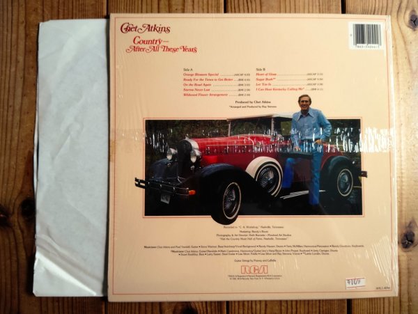 画像2: Chet Atkins / Country-After All These Years (2)