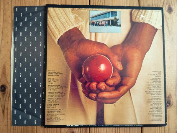 画像2: Wishbone Ash / There's The Rub (2)