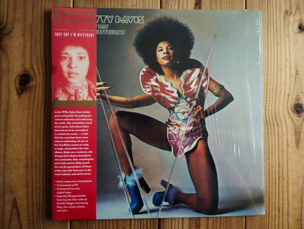 画像1: Betty Davis / They Say I'm Different (1)